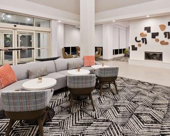 Hilton Garden Inn Birmingham/Lakeshore Drive - Birmingham - Lobby