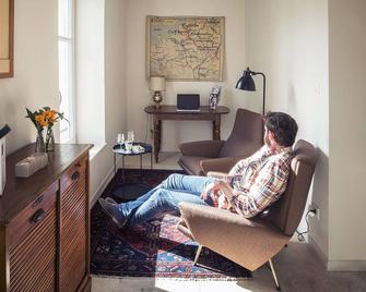 Les Suites de Catherine, la 35 - Nancy - Living room