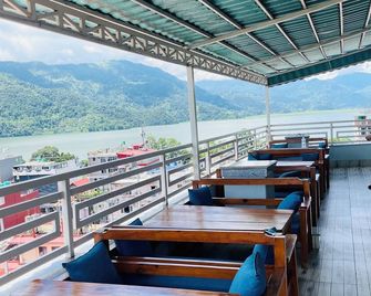 Novetel Boutique Home - Pokhara - Balkon