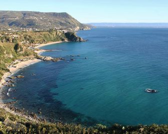 Hotel L'Ancora - Capo Vaticano