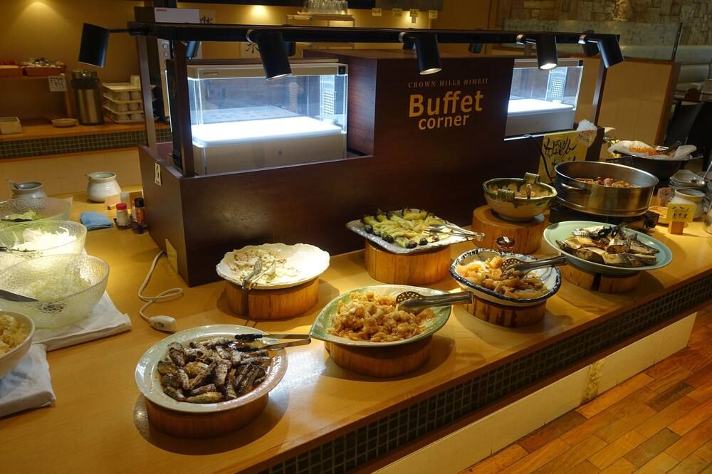 Hotel Crown Hills Himeji - Himeji - Buffet