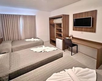 Sky Premium Hotel Gramado - Ótima Localização - Gramado - Bedroom
