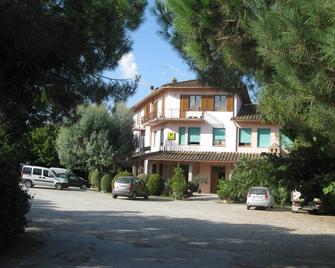 Hotel Farneta - Cortona - Building