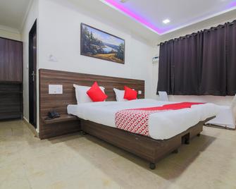 Hotel Surya Palace - Margao - Habitación