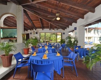 Cabo Blanco Hotel & Marina - Barra de Navidad - Restaurant