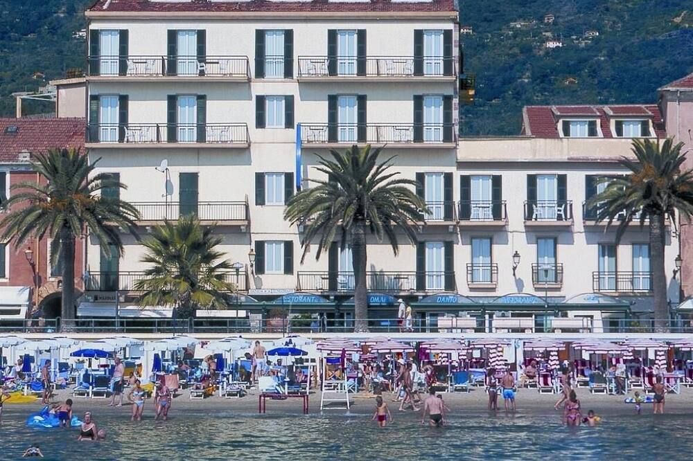 Hotel Danio Lungomare - Alassio