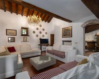 La Petrosa - Radda In Chianti - Salon