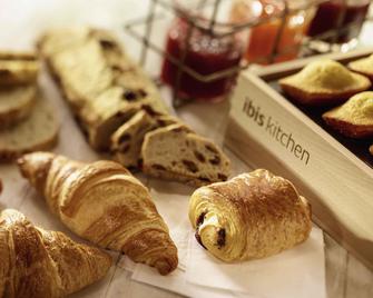 ibis Istres Trigance - Istres - Dining room