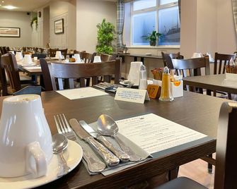 The Auckland Hotel - Morecambe - Restaurant