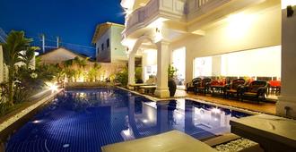 King Boutique Hotel - Siem Reap - Pool