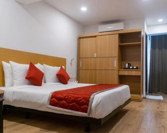 Lords Eco Inn Belagavi - Belgaum - Bedroom
