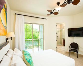 The Resort at Schlitterbahn - New Braunfels - Bedroom
