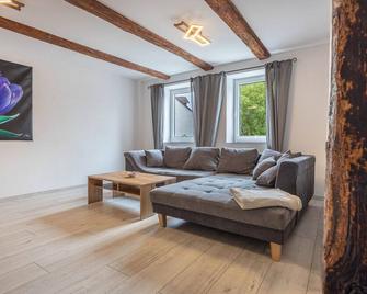 Ferienwohnung 1 - Northeim - Living room