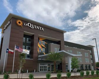 La Quinta Inn & Suites by Wyndham-Texas City I 45 - Texas City - Building