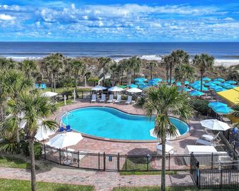 Seahorse Oceanfront Inn - Neptune Beach - Zwembad