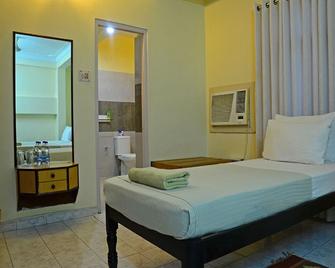 Kokari Guesthouse - Port Blair - Bedroom