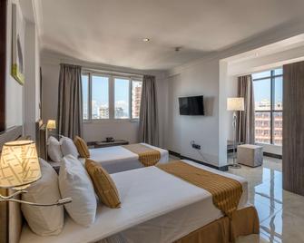 Golden Tulip Dar Es Salaam City Center Hotel - Dar es Salaam - Habitación