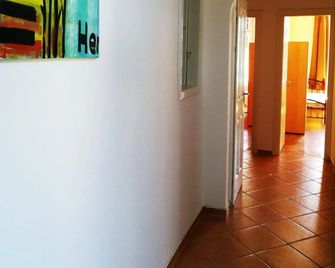 Treestyle Hostel - Budapest - Flur