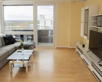 Apartment am Kurpark - Bad Segeberg - Wohnzimmer