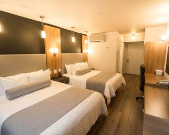 Hôtel Marineau Shawinigan - Shawinigan - Slaapkamer