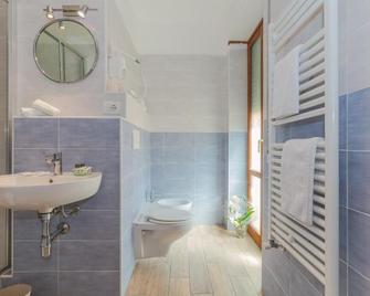 Hotel Viterbo Inn - Viterbo - Badkamer
