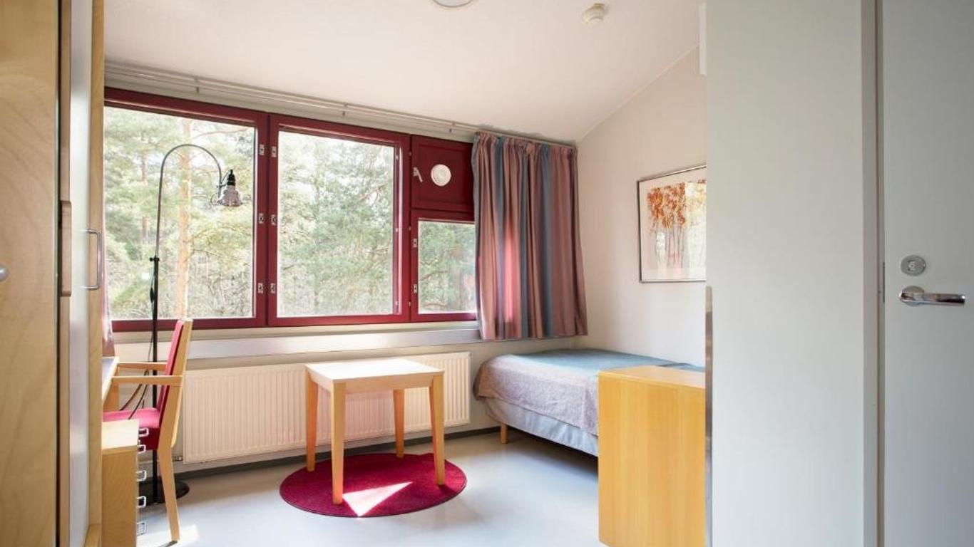 Hostel Linnasmäki