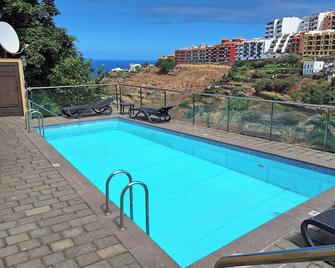 Hotel Rural Bentor - Лос-Реалехос - Басейн