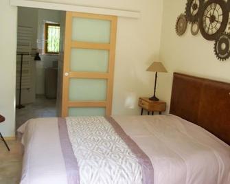 Domaine Les Cigales - Mouans-Sartoux - Bedroom