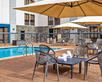 Hampton Inn San Antonio-Downtown (River Walk Area) - San Antonio - Pool