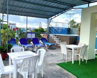 Higuey Center City, George City - Higüey - Patio