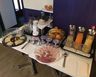 Hotel Freihof - Glaris - Buffet
