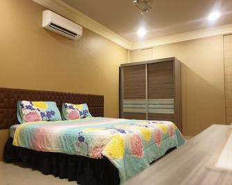 Seladah Stay - Kuching - Habitación