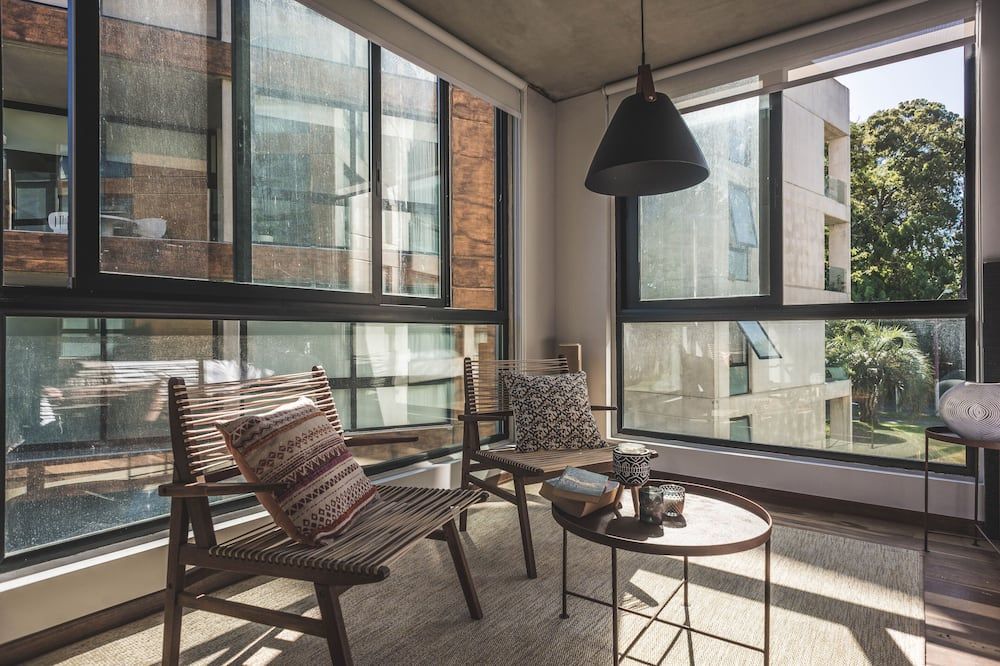 بي هاوس سويتس آند سبا - بونتا ديل إست - شرفة