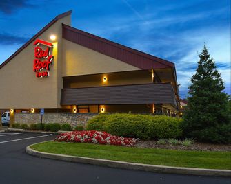 Red Roof Inn Cleveland - Mentor/ Willoughby - Willoughby - Gebäude
