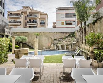 Exe Cunit Suites & Spa - Cunit - Pool