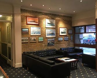 ذا إليزابيث هاوس هوتل - ساوثهامبتون - ردهة