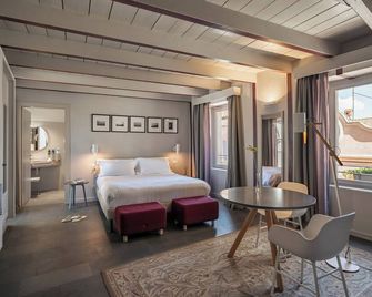 Uve Rooms & Wine Bar - La Morra - Habitación