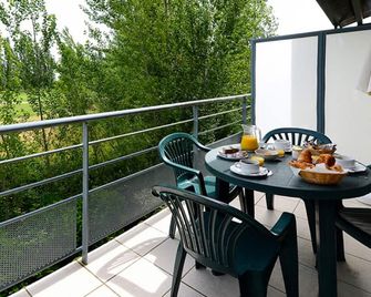 Vacancéole - Domaine du Green - Brens - Balcon