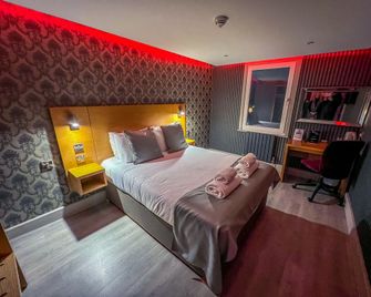 Quayside Hotel & Bar - Boston