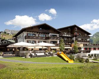 Hotel Sonnenburg - Lech Zürs am Arlberg - Gebäude