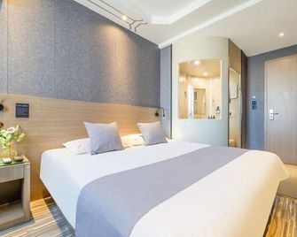 Eaka 365 Hotel Dalian Ganjingzi Street - Dalian - Habitación