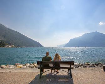 Residenza Rocca del Lago 3 - Happy Rentals - Riva del Garda - Clădire
