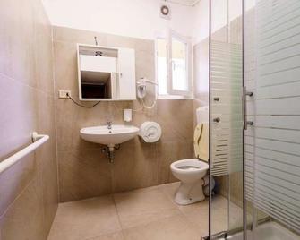 Hotel America - מילאנו