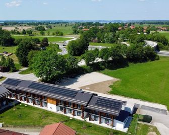 Das Exter - modernes Self Check-in Hotel am Chiemsee - Übersee