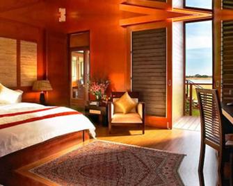 Duyong Marina & Resort - Kuala Terengganu - Schlafzimmer