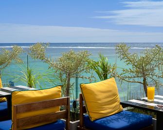 Salt of Palmar - Belle Mare - Balcón