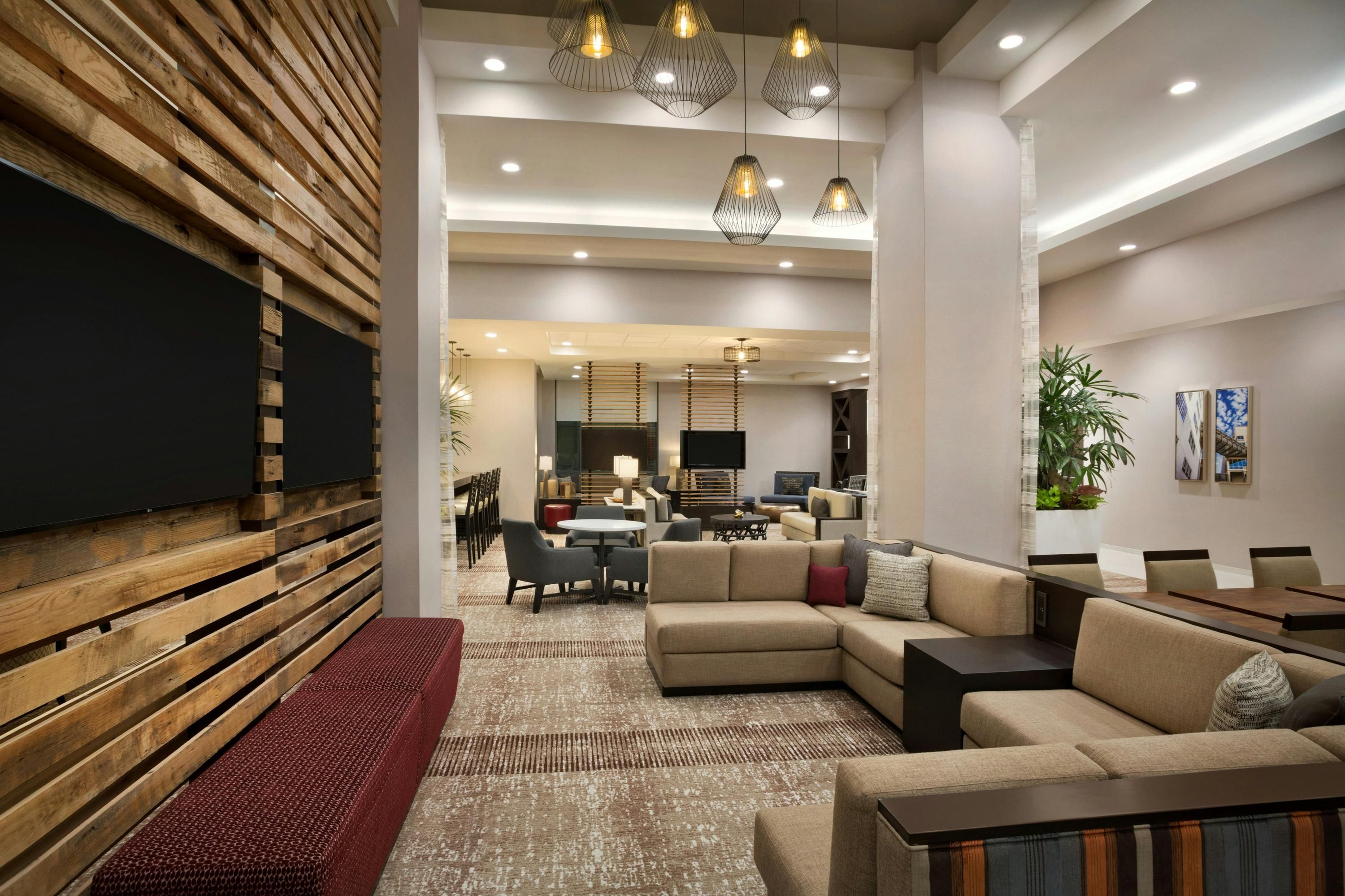 Hilton Garden Inn Birmingham Downtown - Birmingham - Lounge