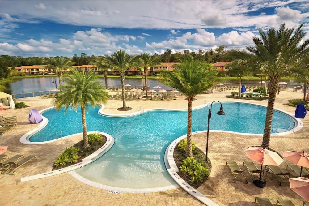 CLC Regal Oaks Resort