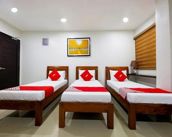 OYO 793 Dg Budget Hotel - Manila