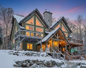 SPA Montagne Table de babyfoot - Le Pionnier - Saint-Philémon - Bâtiment